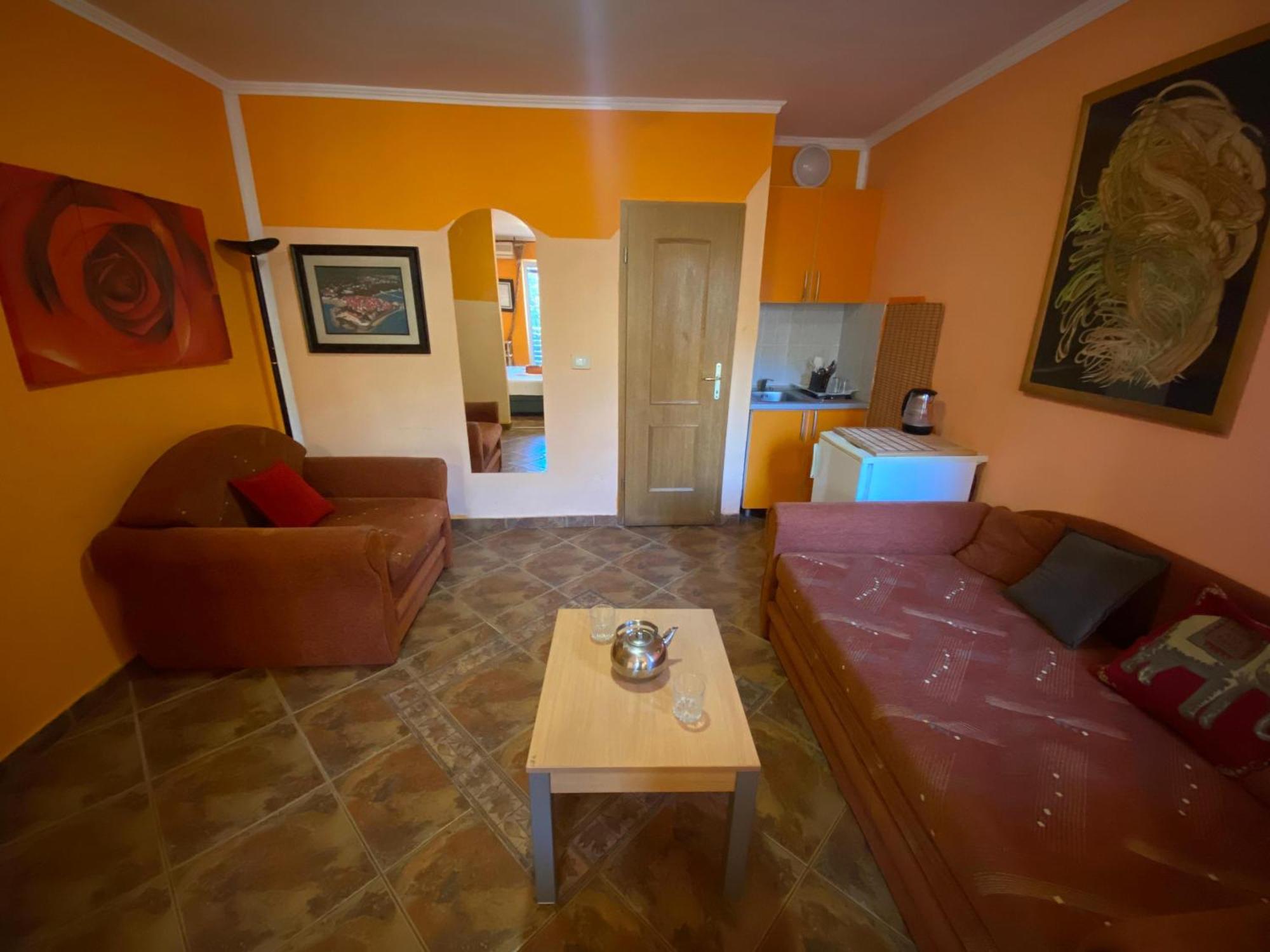 Markovic Aparthotel - Budva Becici Hotel Buitenkant foto