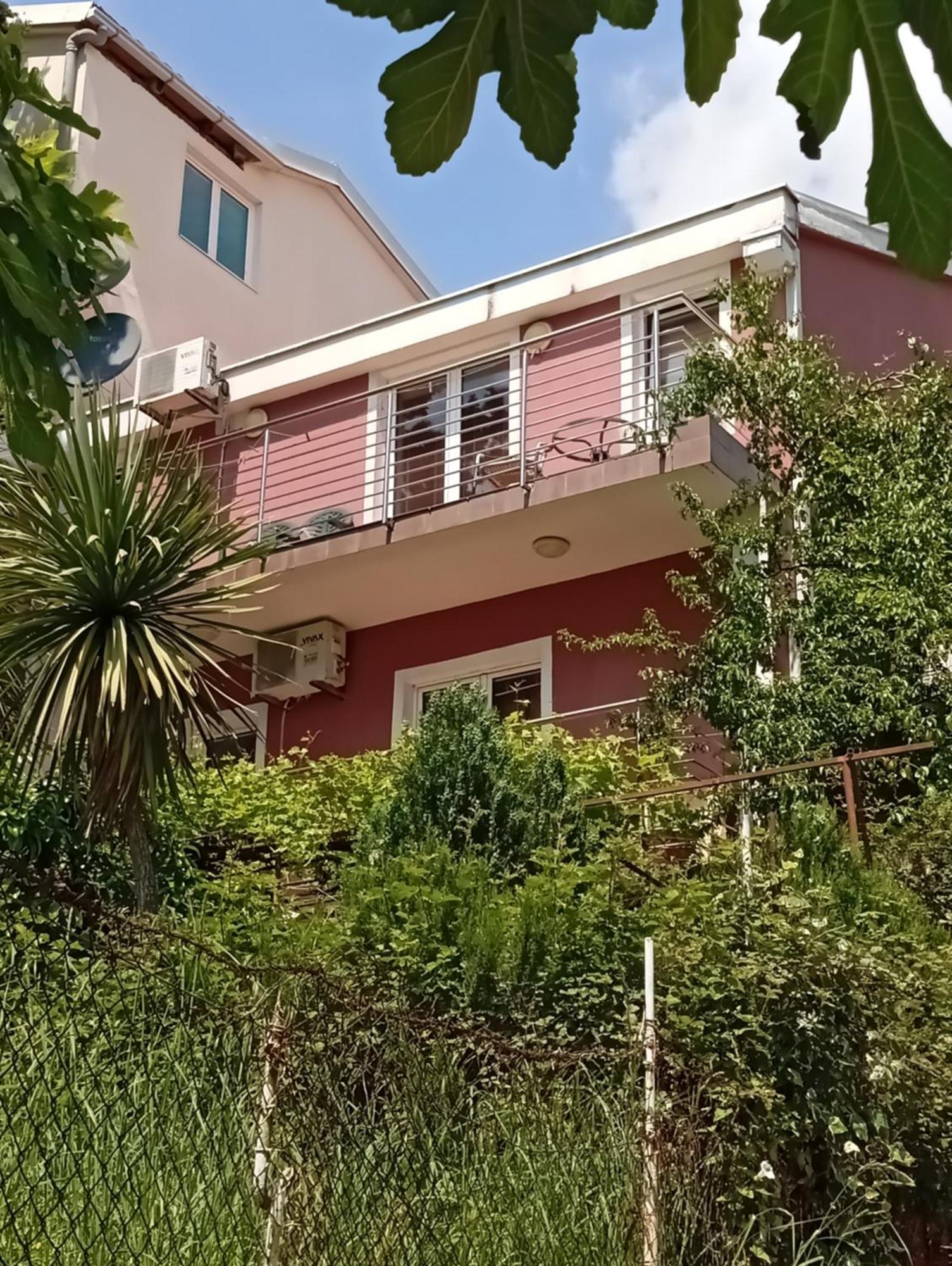 Markovic Aparthotel - Budva Becici Hotel Buitenkant foto