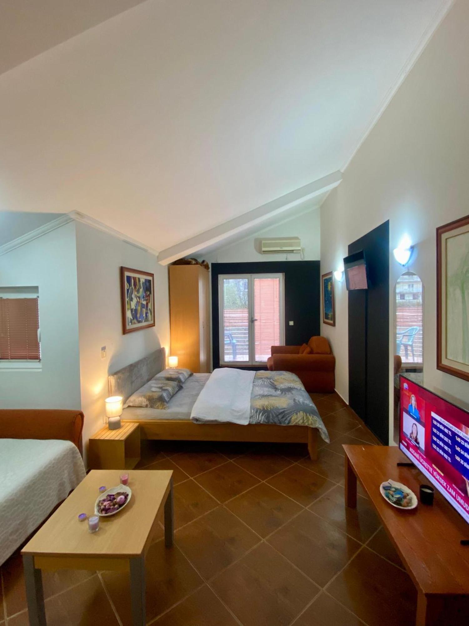 Markovic Aparthotel - Budva Becici Hotel Buitenkant foto