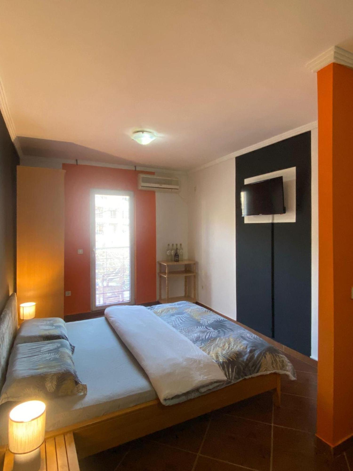 Markovic Aparthotel - Budva Becici Hotel Buitenkant foto