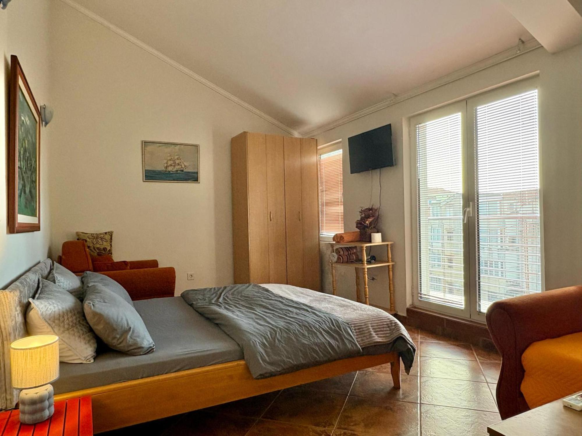 Markovic Aparthotel - Budva Becici Hotel Buitenkant foto